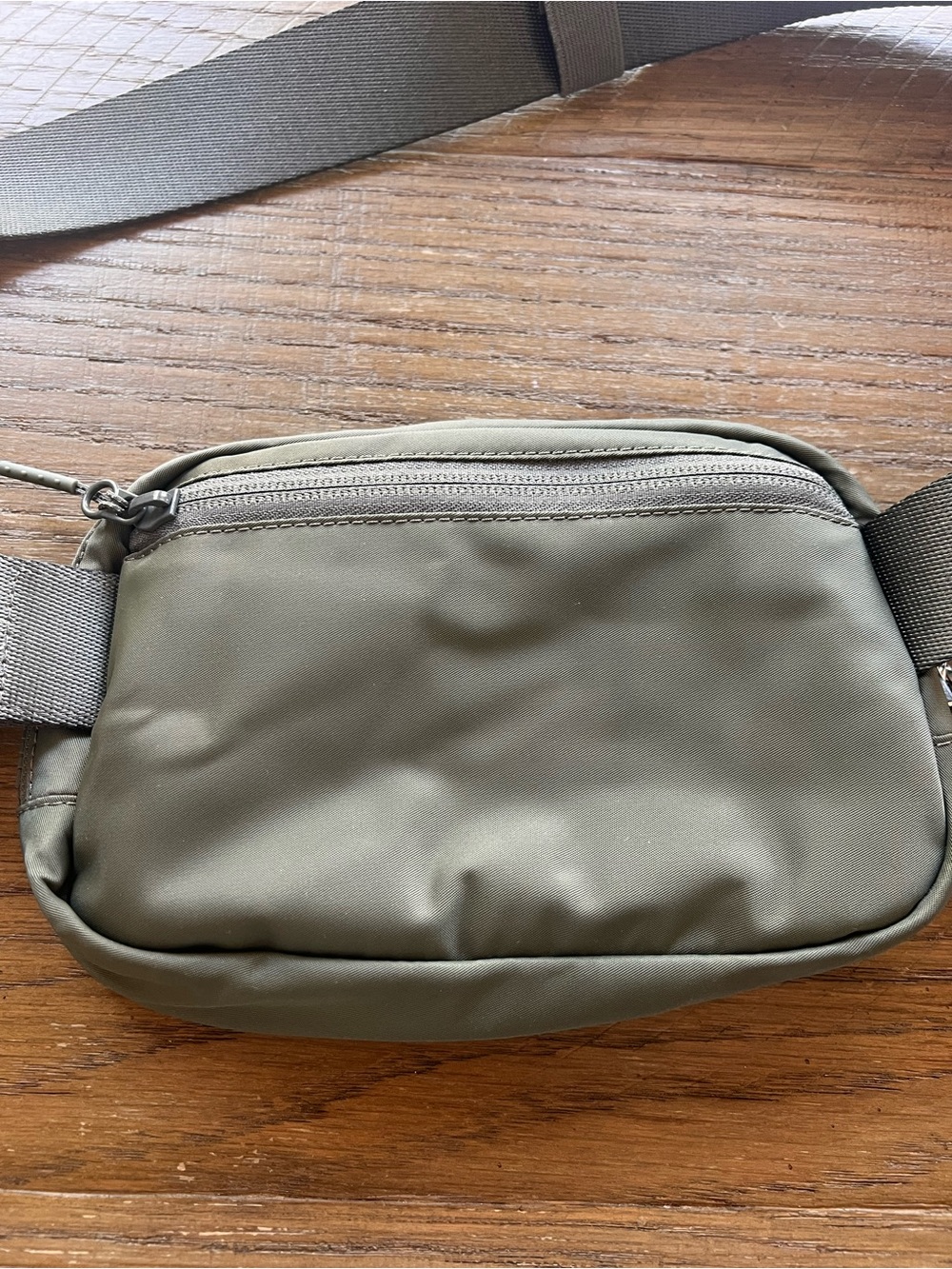 lululemon athletica Gray Green Everywhere Belt Bag with Adjustable Strap - Picture 6 of 10